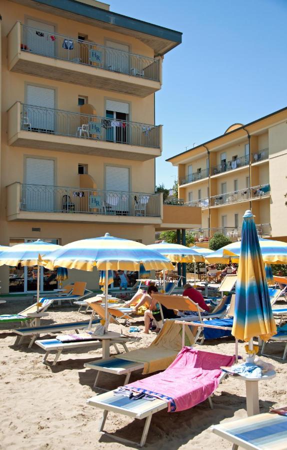 Hotel Royal Inn San Mauro Mare Buitenkant foto